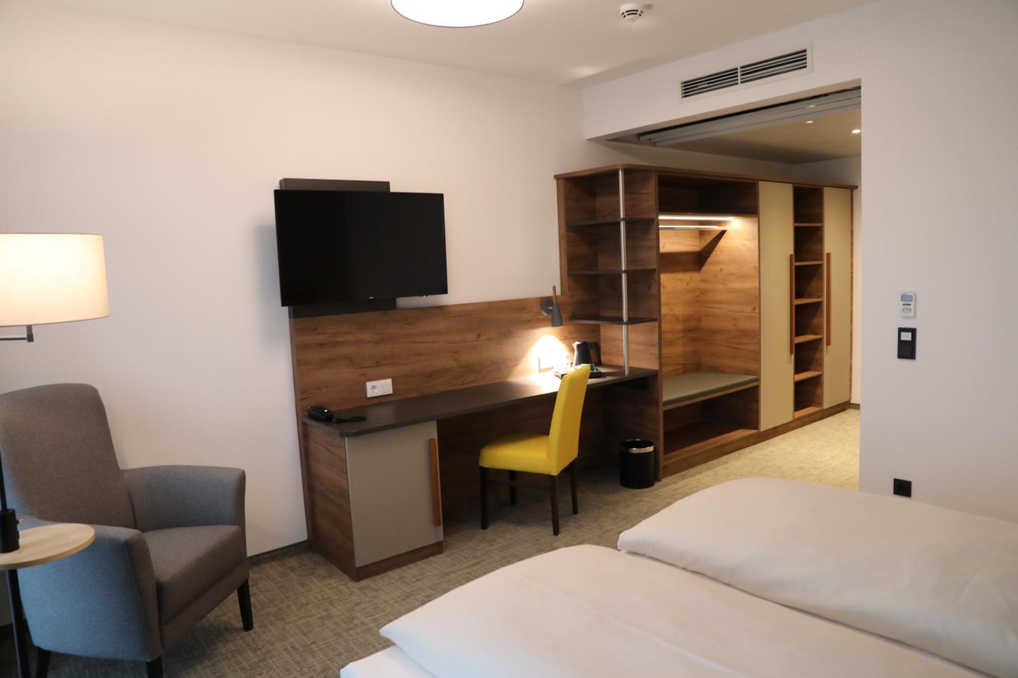 Hotel Includio Ratisbona Quarto foto